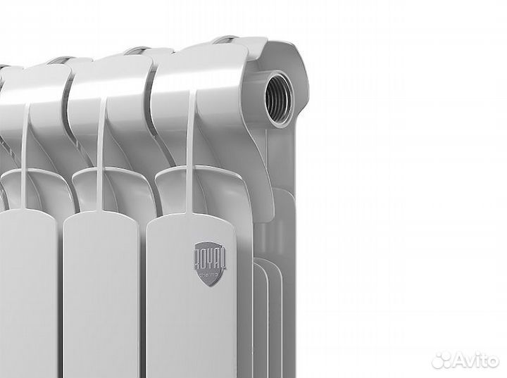 Биметаллический секционный радиатор отопления Roya