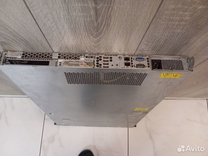 Server HP Proliant DL120 G7