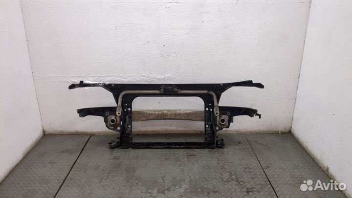 Рамка передняя Audi TT (8N), 2004