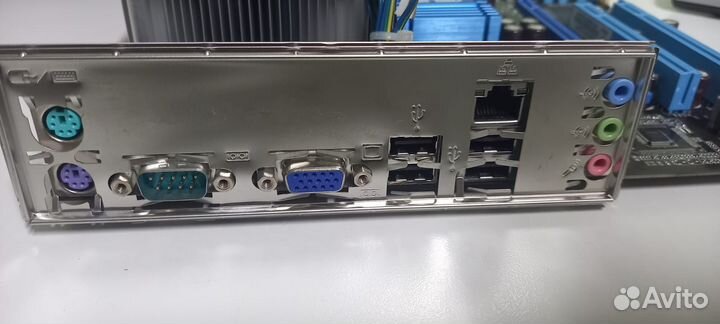 Мат плата на DDR3 + Q8400 + кулер LGA775. Много