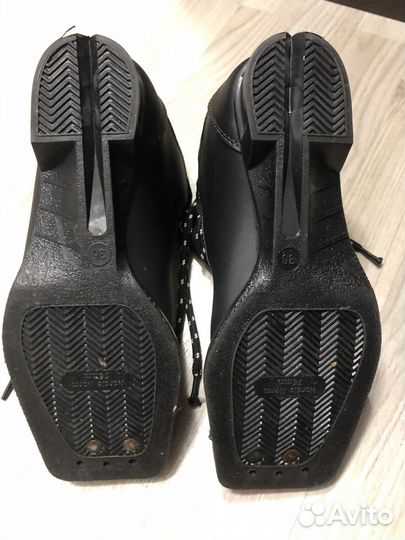 Лыжные ботинка