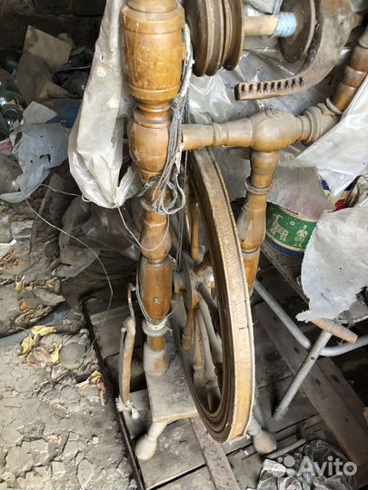 Прялка деревянная старинная