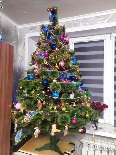 Елка искусственная