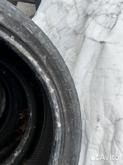 Continental ComfortContact - 5 295/35 R21 Y