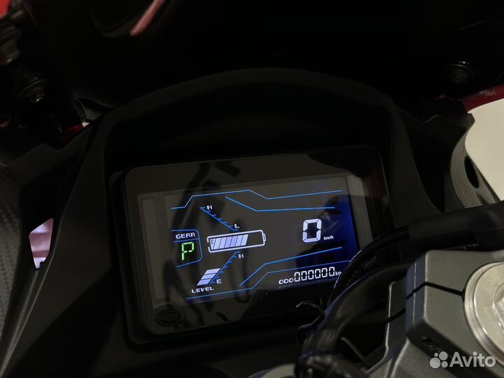 Электрический мотоцикл BMW RR