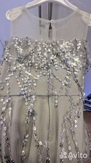 Платье для девочки праздничное платье