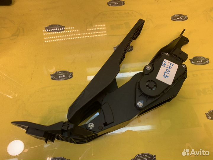 Педаль Газа Infinii nissan Y51 M25 M37 M56 Fuga