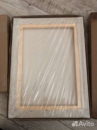 Набор холстов на подрамнике