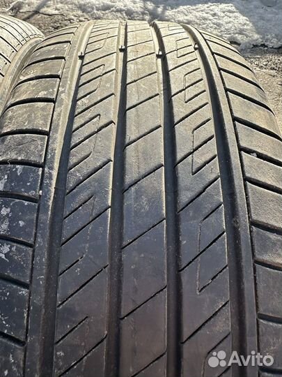 Kumho Solus HS63 225/55 R18