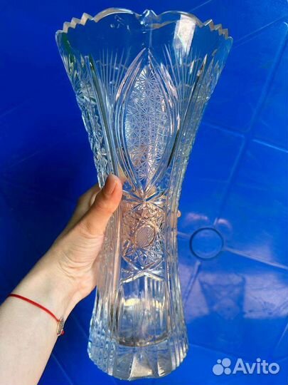 Хрустальная ваза