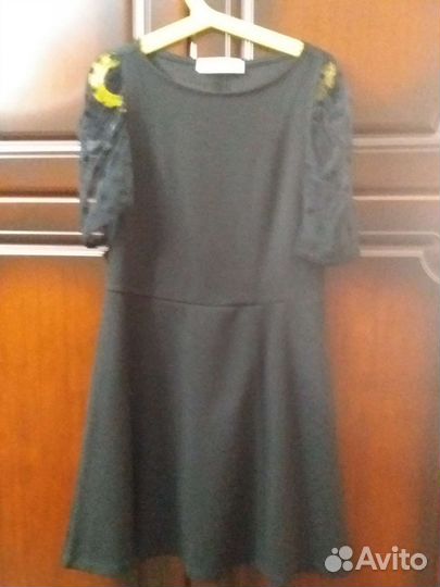 Платья праздничные