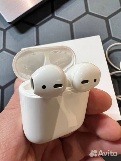 Airpods оригинал