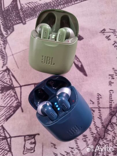 Беспроводные наушники jbl tune 220