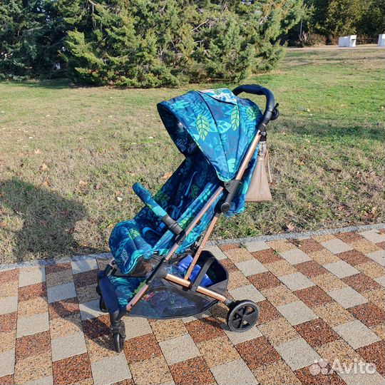 Прогулочная коляска Cosatto woosh 3