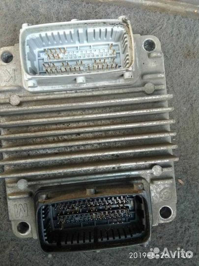 Блок управления двигателем