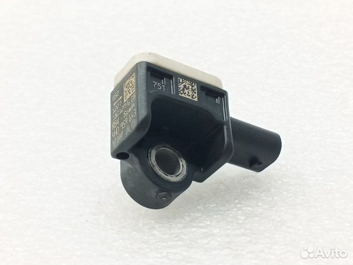 Датчик удара Audi A6 C7 1.8 CYG 2018