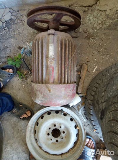 Электродвигатель