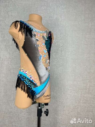 Костюм для художественной гимнастики 122