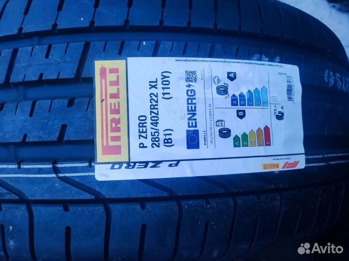 Pirelli P Zero 285/40 R22
