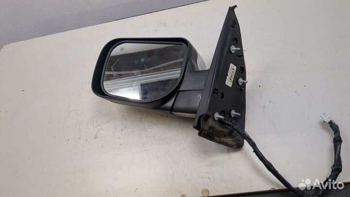 Зеркало боковое левое Infiniti QX56