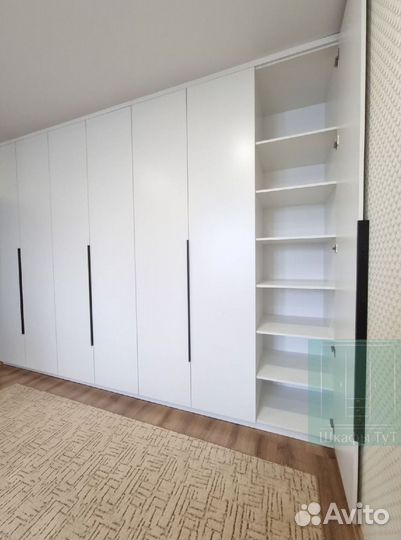 Шкаф стенка