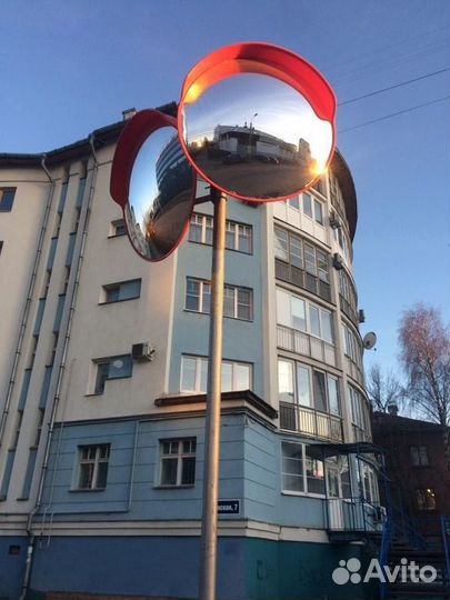 Сферическое дорожное зеркало, Лежащий полицейский