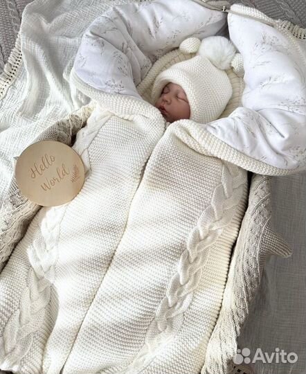 Комплект на выписку, новый