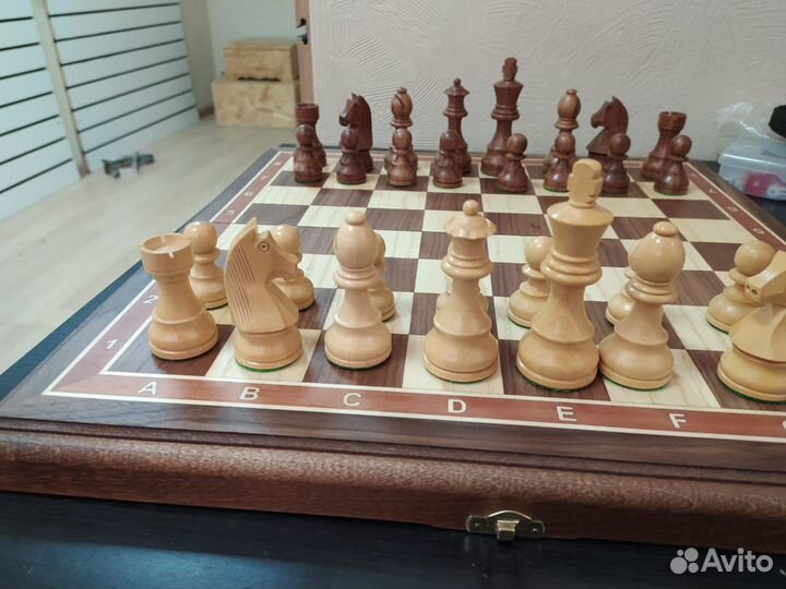 Шахматы Дебют орех средние