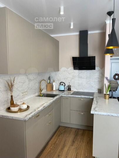 3-к. квартира, 71 м², 7/27 эт.