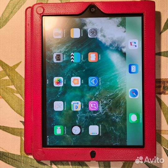 iPad 4 32gb+с чехлом