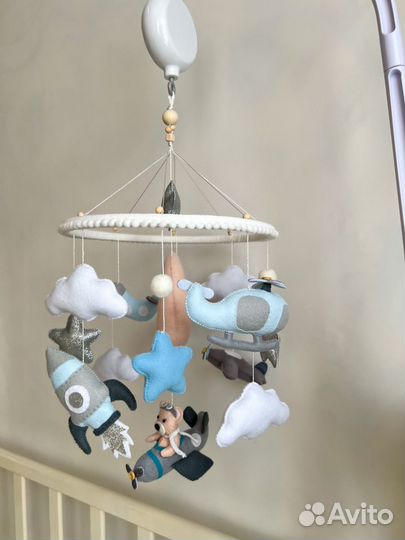 Мобиль в кроватку