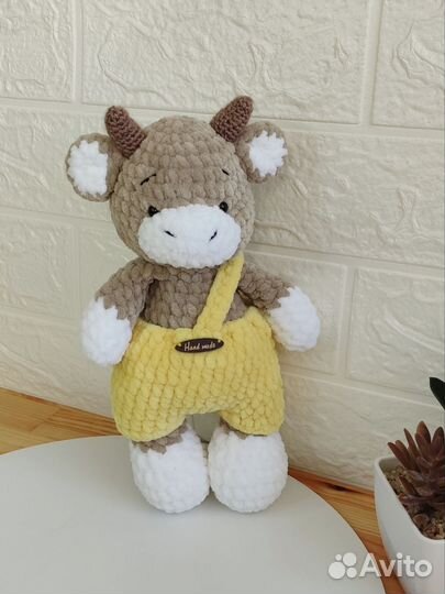 Бык, Корова игрушка мягкая, вязаная, плюшевая