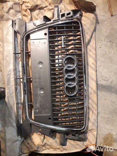 Решётка радиатора Audi Q5