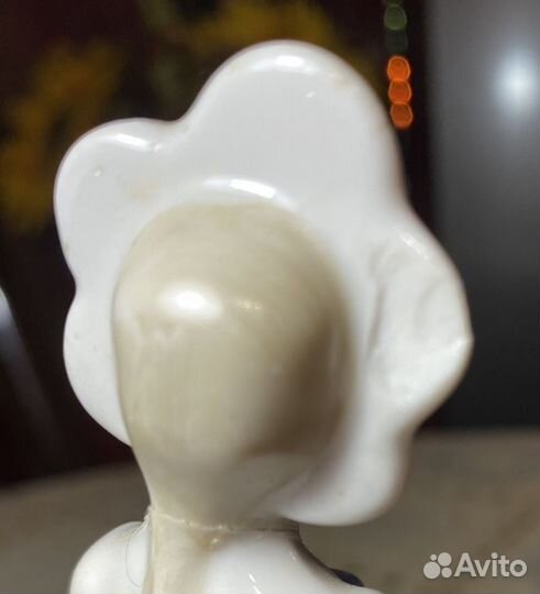 Статуэтки фарфоровые в реставрацию