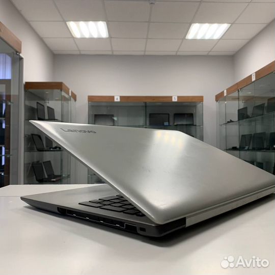 Игровой ноутбук Lenovo (AMD A9/ 8gb/ Radeon R7)