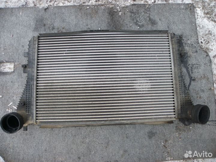 Интеркулер VW Golf 5