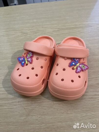 Сабо для девочки новые