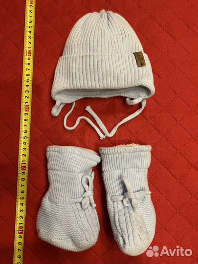 Комплект шапка, пинетки