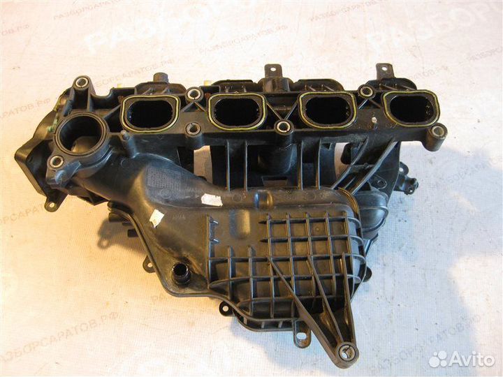Коллектор впускной Ford Focus 2.0 2007