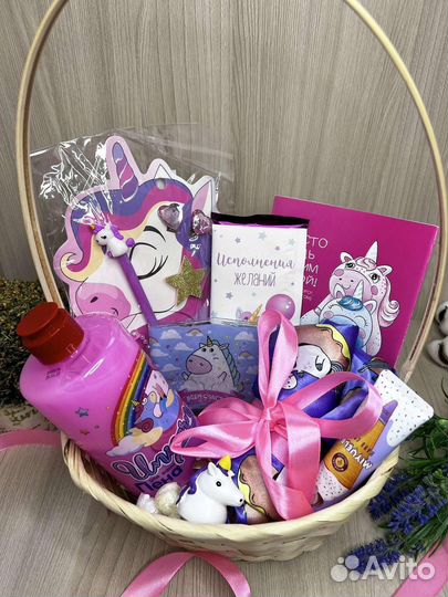 Подарочный набор косметики + пижама