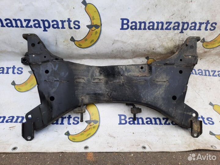 Подрамник передний Mitsubishi Lancer 9