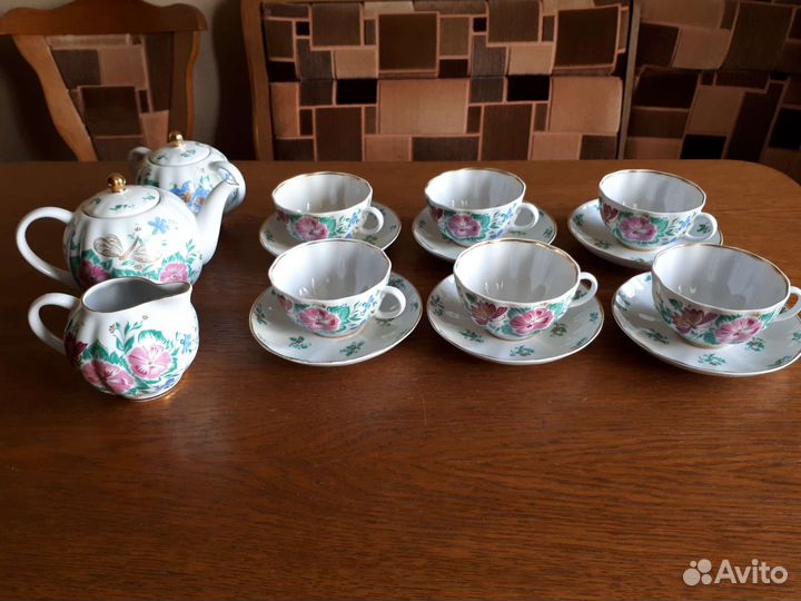 Набор столовой посуды на 6 персон