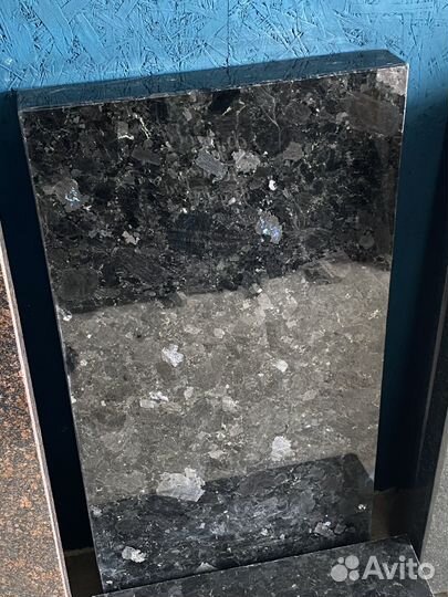 Памятник из Лабрадорита 100х50х8