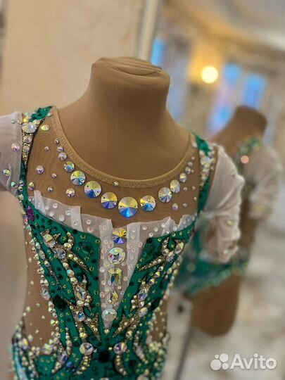 Купальник для художественной гимнастики