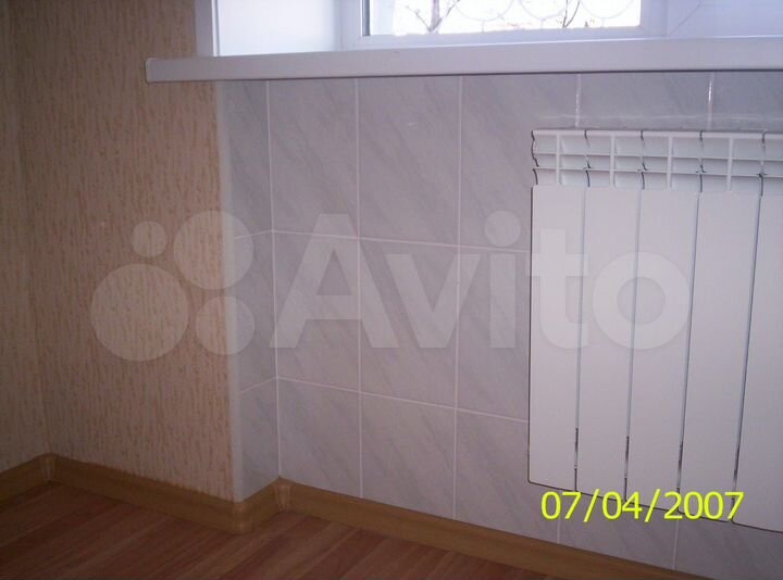 Доля в 3-к. квартире, 61,9 м², 1/5 эт.