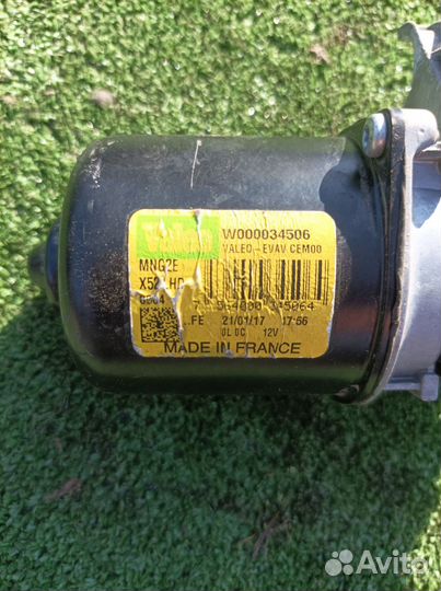 Моторчик дворников передний Renault Logan 2