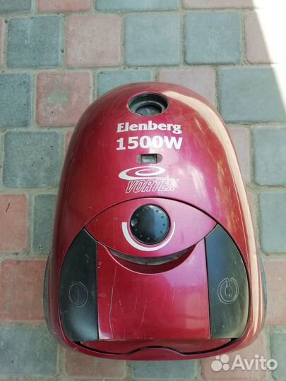 Пылесос Elenberg VC-2020