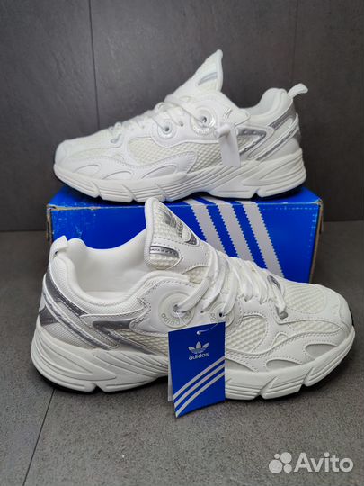 Женские кроссовки Adidas Astir w