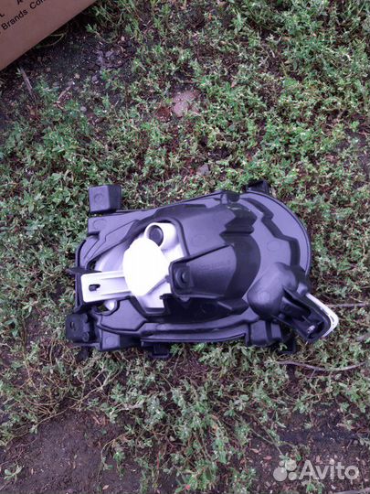 Противотуманная фара 92201A2000