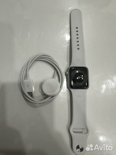 Часы apple watch 5 40 mm бу